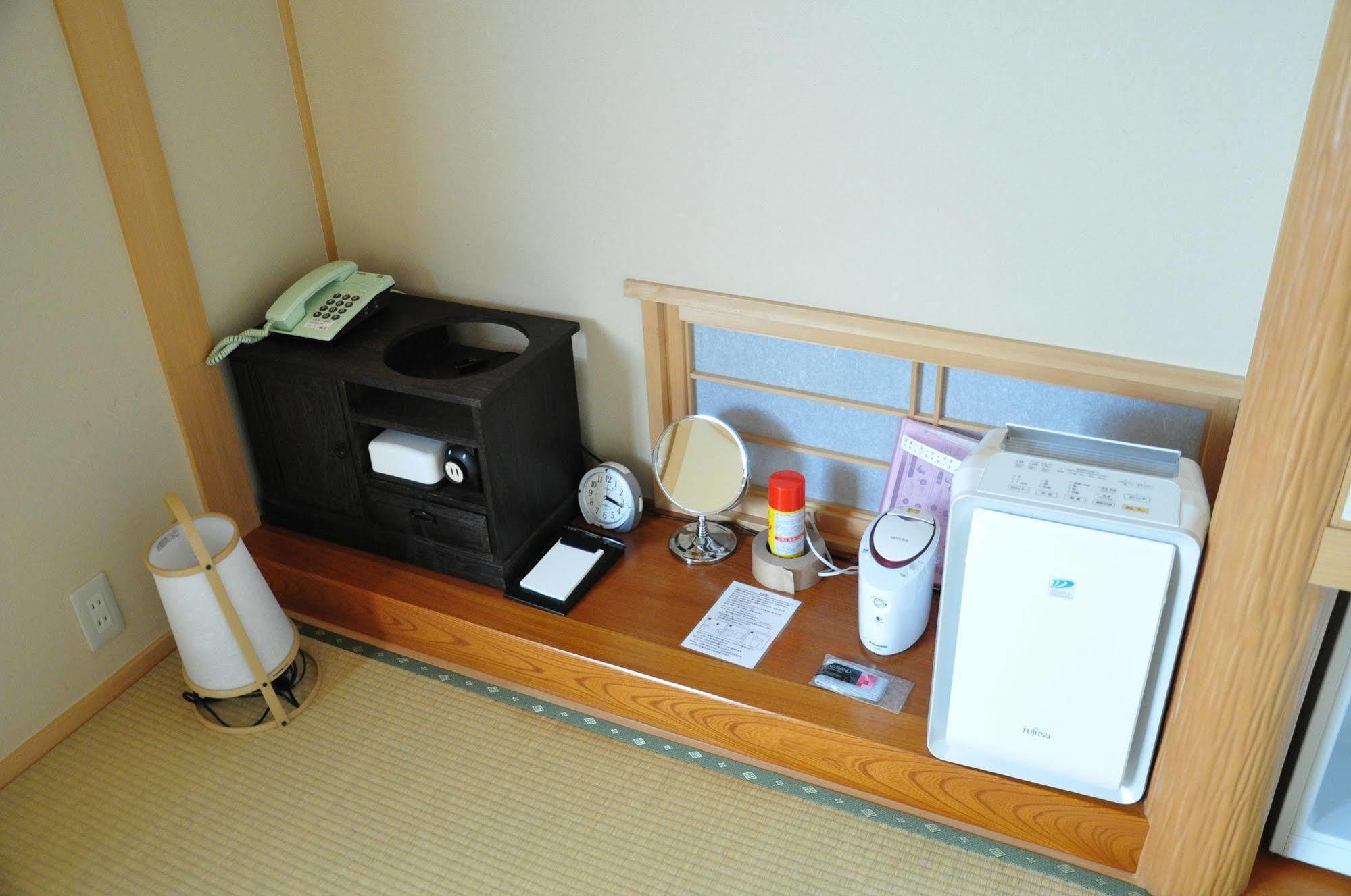 Obokekyo Mannaka Hotel Miyoshi  Exterior foto